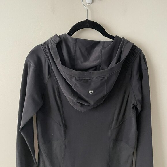 Lululemon Athletica Pullover Hoodie Asymmetrical 1/2 Zip Casual Black 6 - Picture 4 of 8